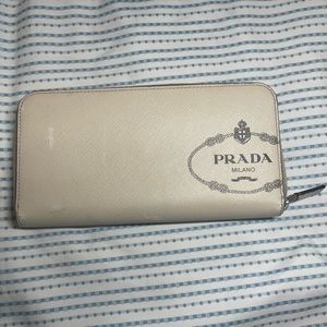 PRADA MILANO LEATHER LOGO LONG ZIPPY WALLET